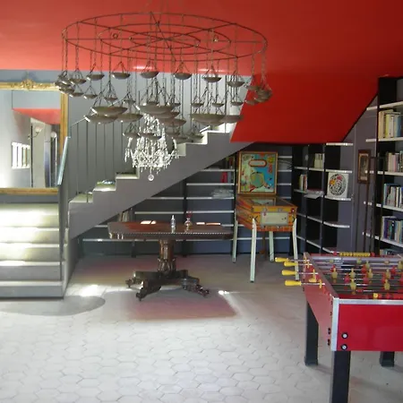 Modern Gaglietole * Spoleto